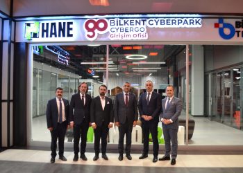 ORSİAD Yönetim Kurulu Başkanı Levent ÇAMUR Başkan yardımcısı Bilal GÜNEŞ, Mehmet DUMAN ve beraberindeki Yönetim Kurulu üyeleri,